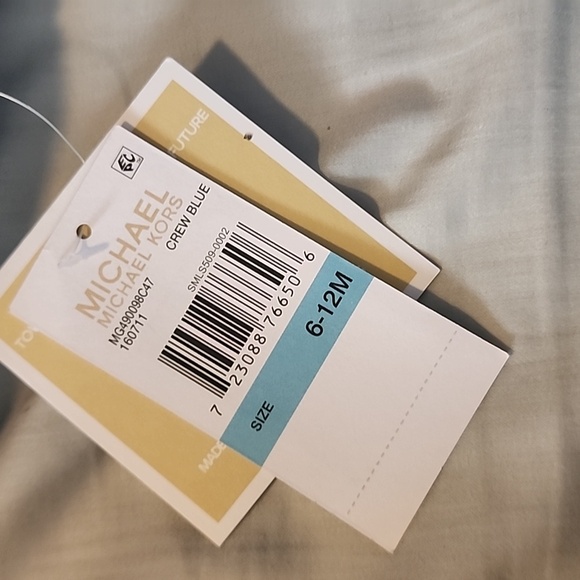 Snowsuit - Picture 3 of 4